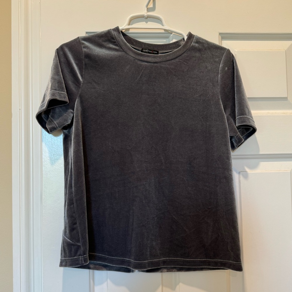 Grey shirt